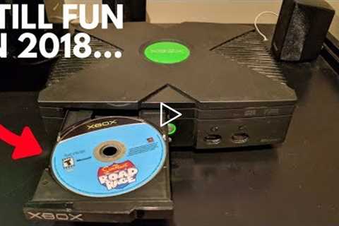 What Happens When You Play The ORIGINAL XBOX IN 2018?? (Futuristic...)