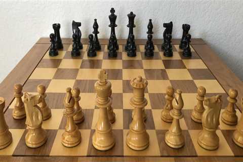 Which type of chess board is best?