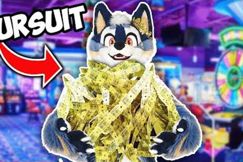 I Went to an Arcade in FURSUIT